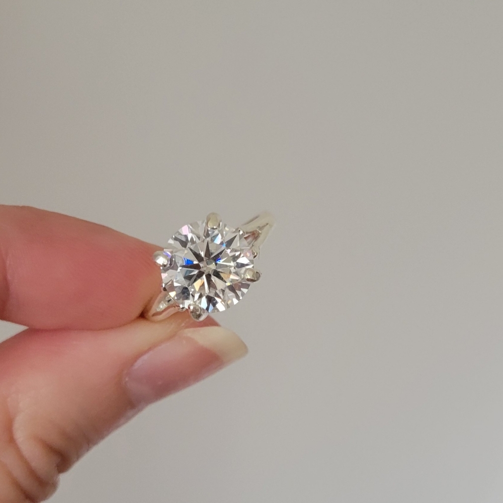 New 4ct Certified Moissanite Engagement Ring, size 7 - Picture 9 of 11